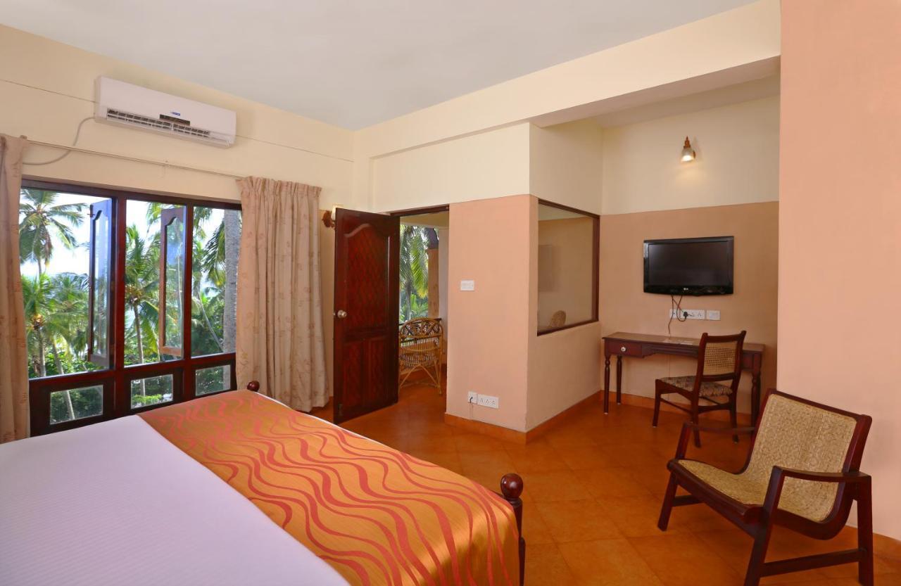 เทอร์เทิล ออน เดอะ บีช-แอนเน็กซ์ Hotel โกวาลัม ภายนอก รูปภาพ