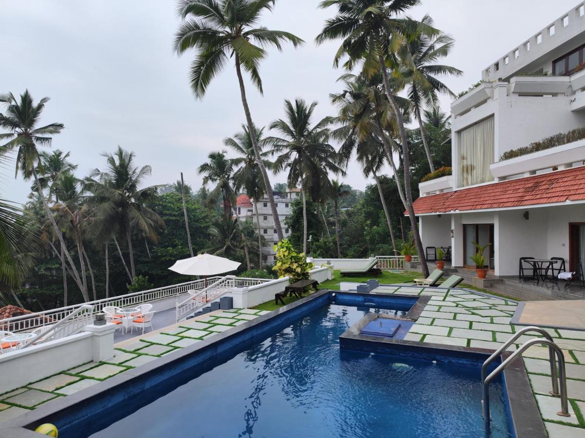 เทอร์เทิล ออน เดอะ บีช-แอนเน็กซ์ Hotel โกวาลัม ภายนอก รูปภาพ