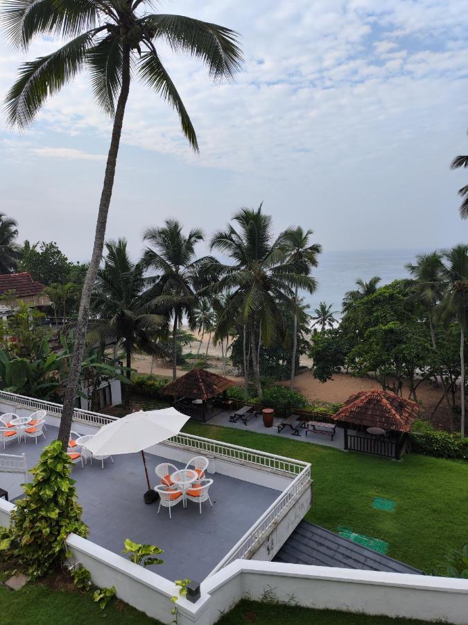 เทอร์เทิล ออน เดอะ บีช-แอนเน็กซ์ Hotel โกวาลัม ภายนอก รูปภาพ