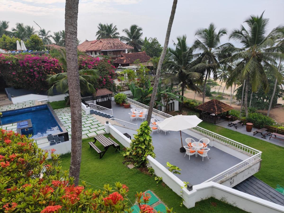 เทอร์เทิล ออน เดอะ บีช-แอนเน็กซ์ Hotel โกวาลัม ภายนอก รูปภาพ