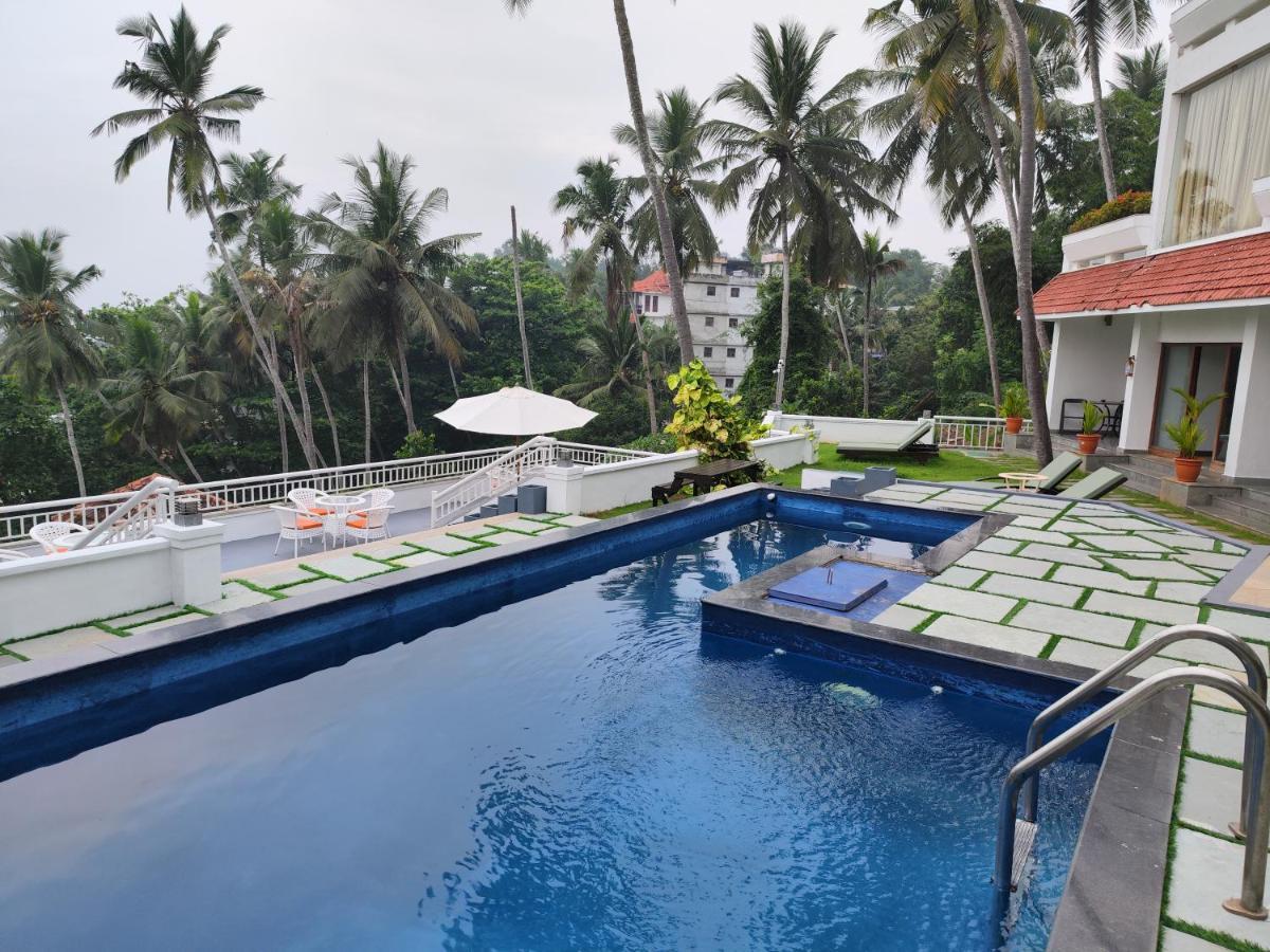 เทอร์เทิล ออน เดอะ บีช-แอนเน็กซ์ Hotel โกวาลัม ภายนอก รูปภาพ