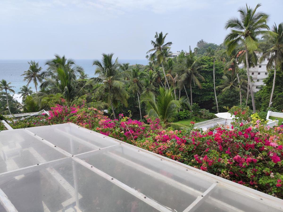 เทอร์เทิล ออน เดอะ บีช-แอนเน็กซ์ Hotel โกวาลัม ภายนอก รูปภาพ