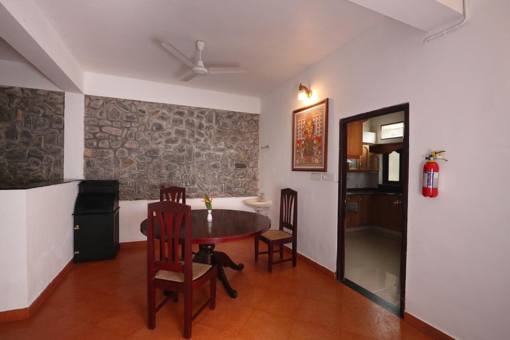 เทอร์เทิล ออน เดอะ บีช-แอนเน็กซ์ Hotel โกวาลัม ห้อง รูปภาพ