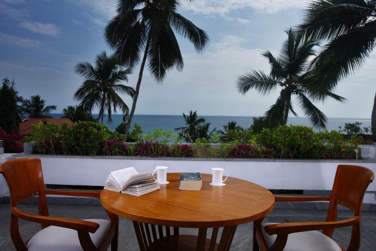 เทอร์เทิล ออน เดอะ บีช-แอนเน็กซ์ Hotel โกวาลัม ภายนอก รูปภาพ